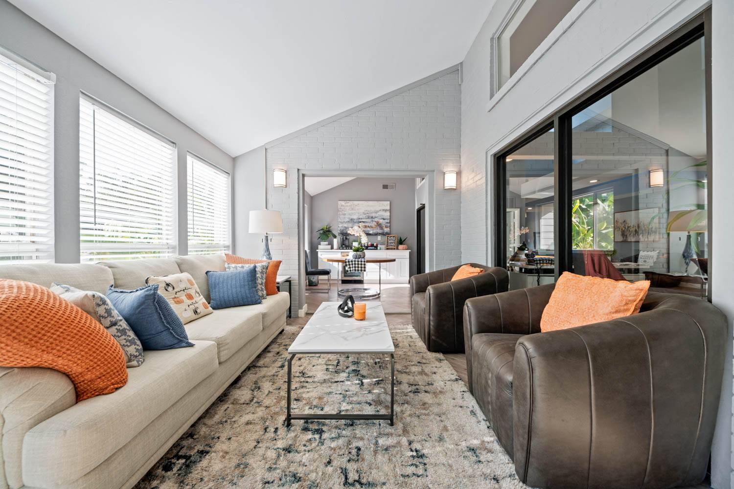 Somerset Apartments Image 15